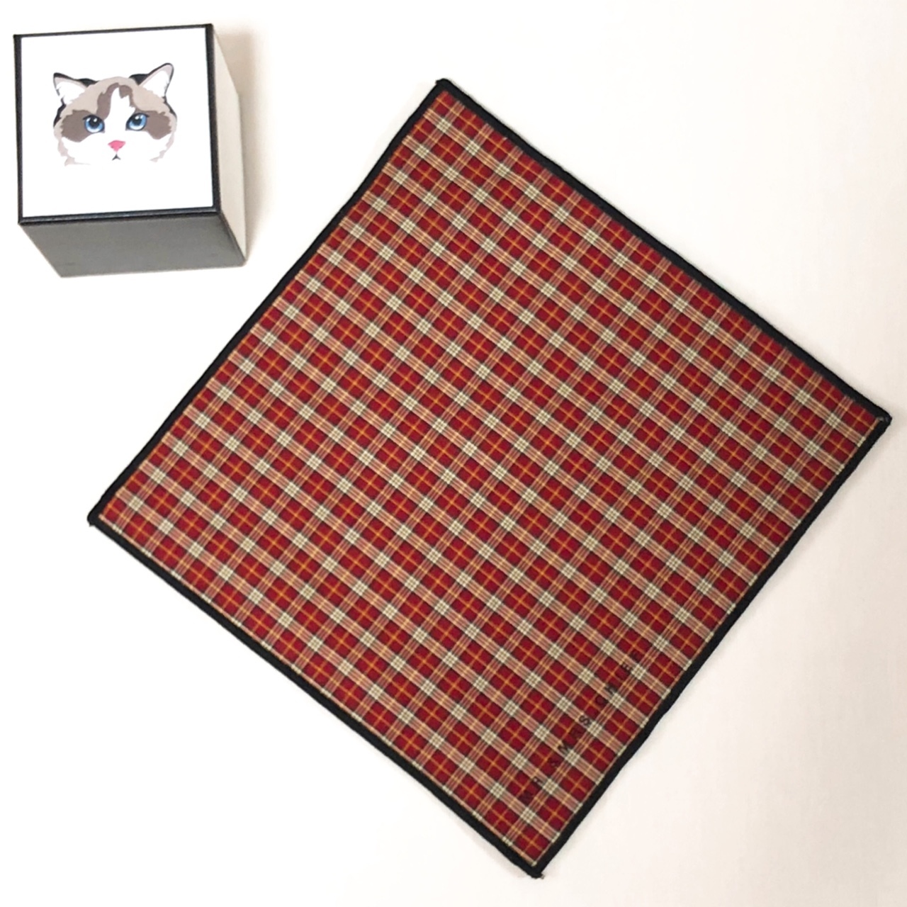 クリスマス限定】ハンカチ [NEKO] | MR. & MRS. CHIEF（ミスターアンド